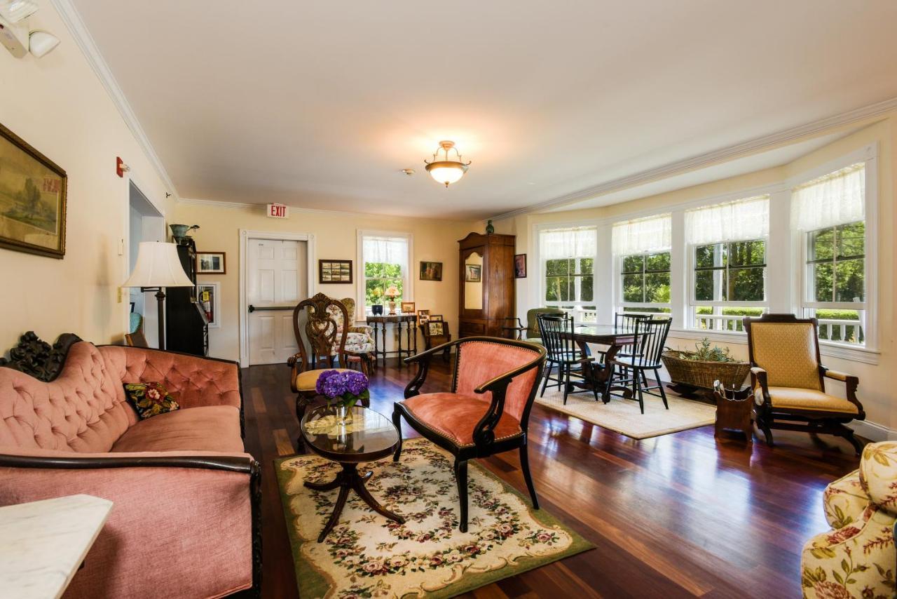 Payne'S Harbor View Inn New Shoreham Esterno foto
