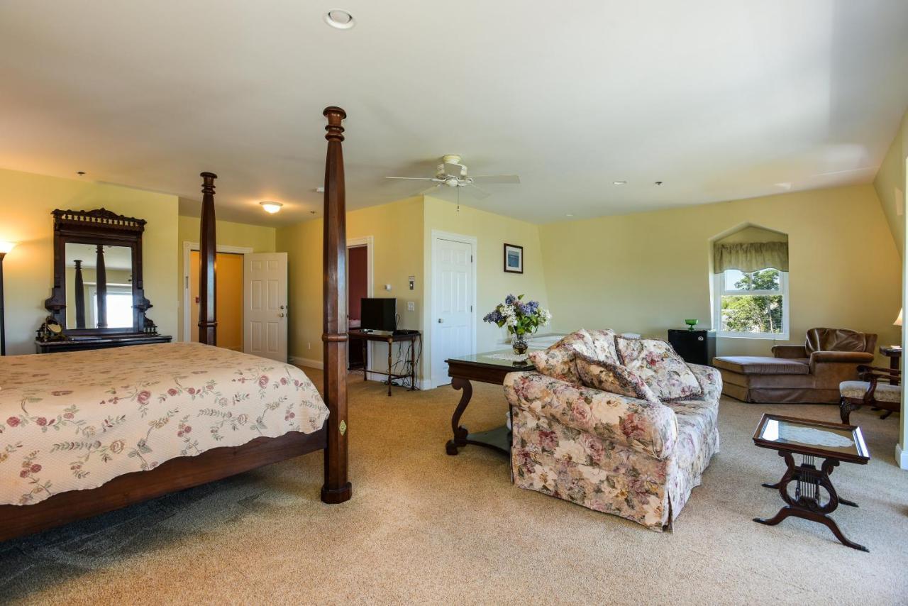 Payne'S Harbor View Inn New Shoreham Esterno foto